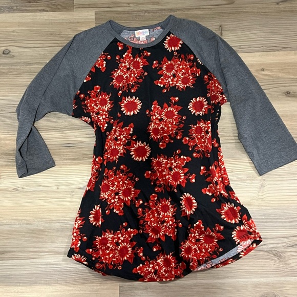 LuLaRoe Randy - Picture 1 of 5